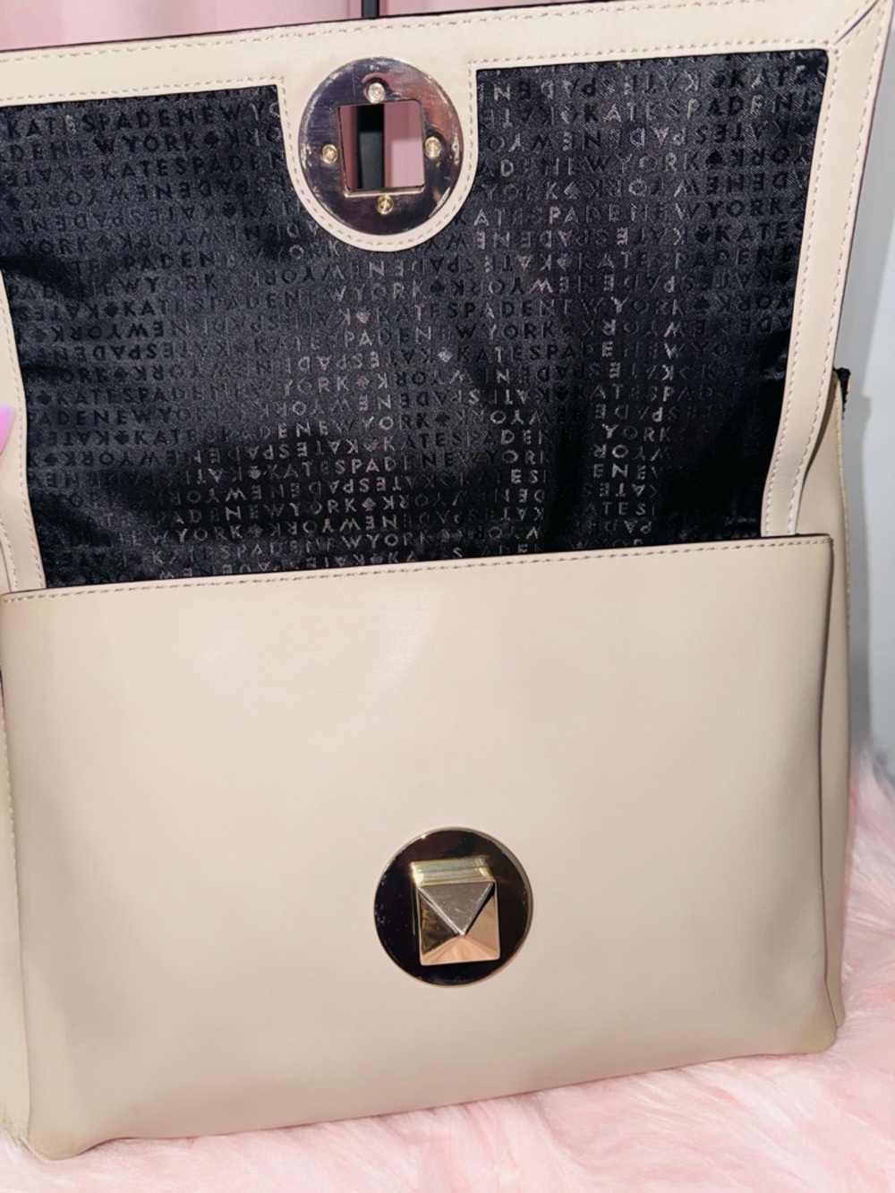 ♠️Kate Spade Leather Shoulder Bag Neutral Beige Front Pocket - Picture 8 of 13